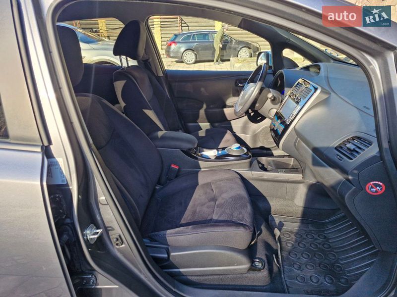 Хэтчбек Nissan Leaf 2014 в Виннице фото 16 Хэтчбек Nissan Leaf 2014 в Виннице
