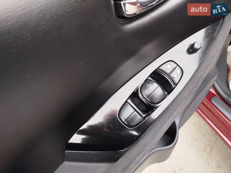 Хетчбек Nissan Leaf 2016 в Житомирі