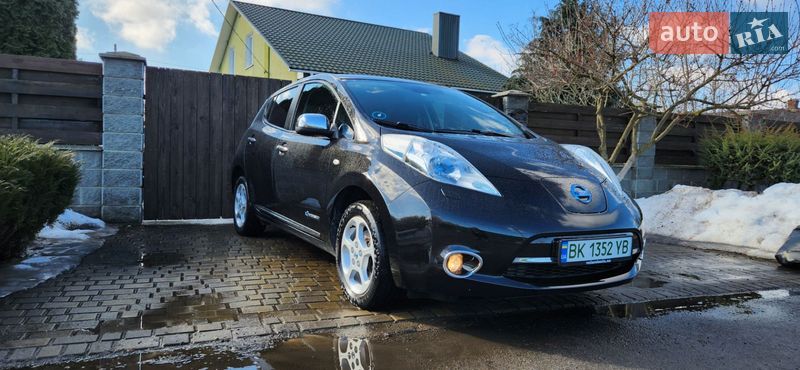 Nissan Leaf 2014