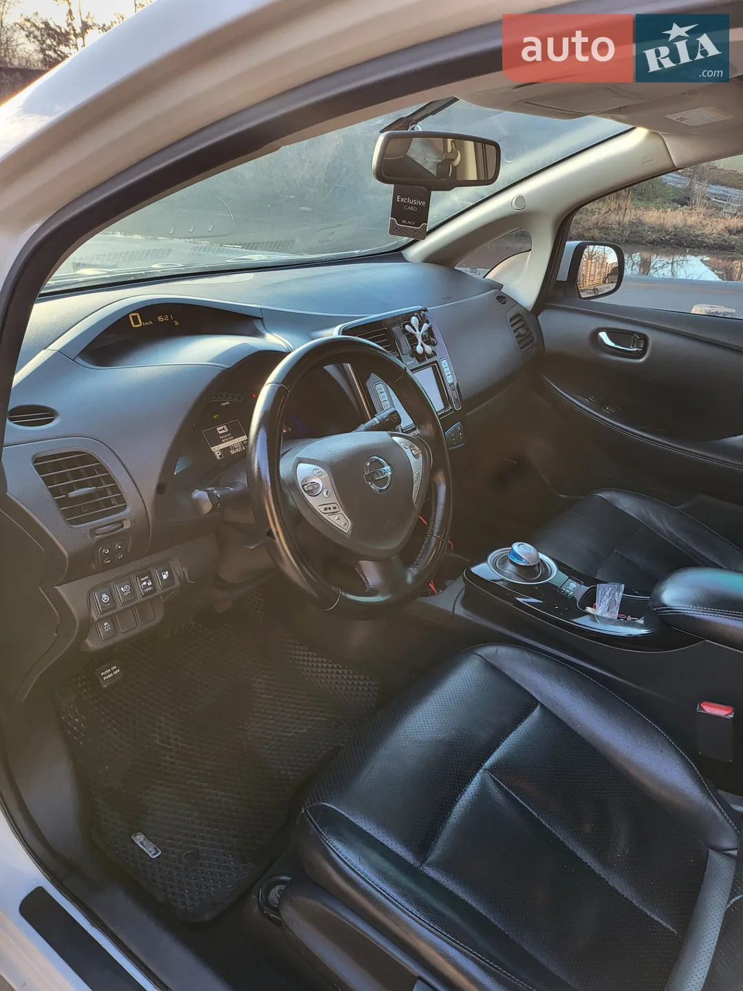 2016 Nissan Leaf - мініатюра 10