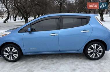Хетчбек Nissan Leaf 2013 в Харкові