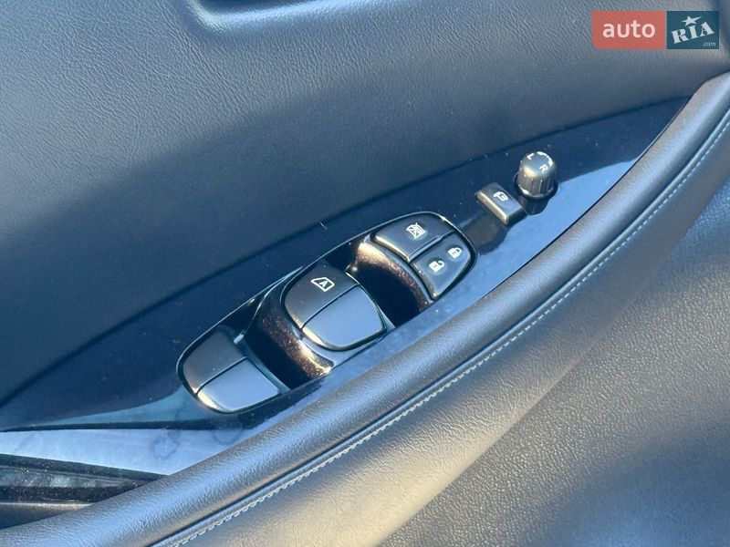 Хетчбек Nissan Leaf 2019 в Вінниці