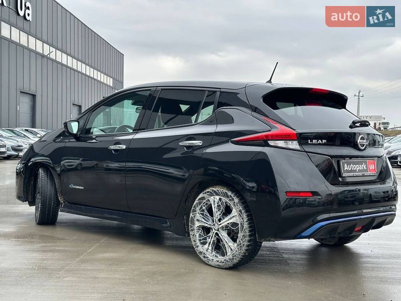 Хетчбек Nissan Leaf 2018 в Львові