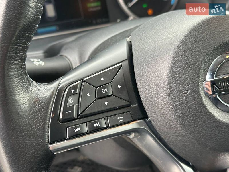 Хетчбек Nissan Leaf 2018 в Львові