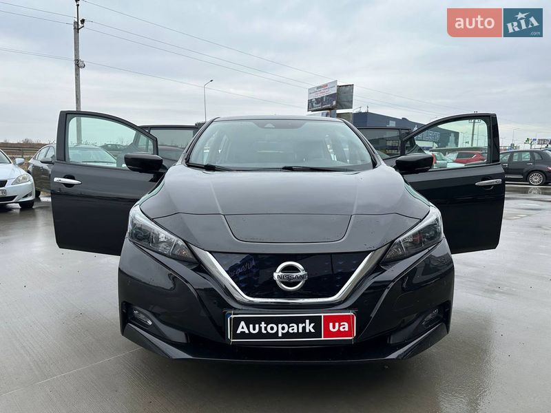 Хетчбек Nissan Leaf 2018 в Львові