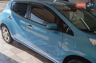 Хетчбек Nissan Leaf 2011 в Нерубайське