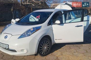 Хетчбек Nissan Leaf 2014 в Одесі
