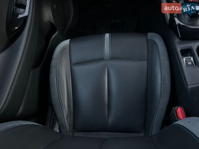 Хэтчбек Nissan Leaf 2018 в Киеве