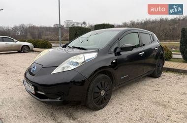 Хэтчбек Nissan Leaf 2017 в Днепре