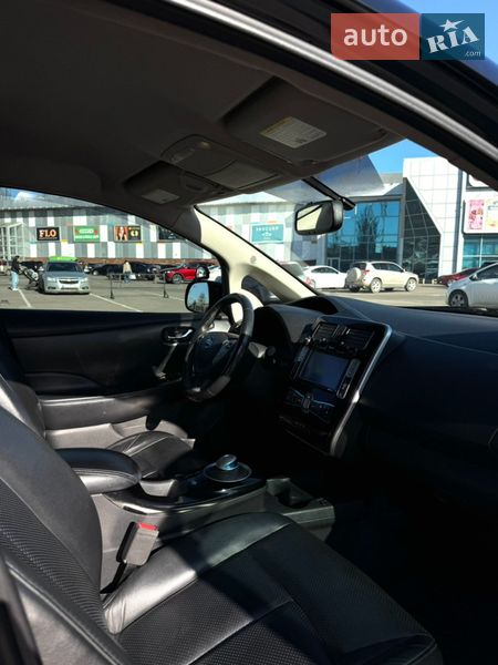 Хэтчбек Nissan Leaf 2014 в Одессе