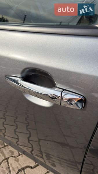 Хэтчбек Nissan Leaf 2019 в Хмельницком