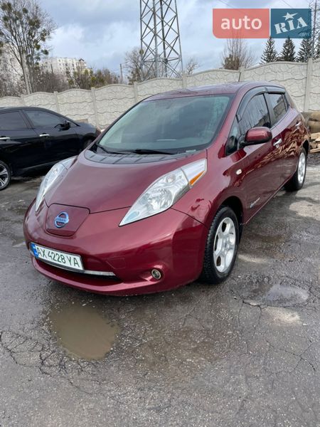 Хэтчбек Nissan Leaf 2017 в Харькове