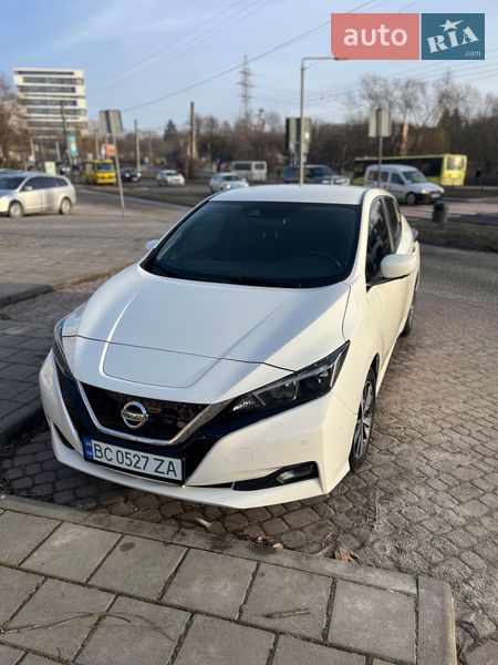Хетчбек Nissan Leaf 2018 в Львові