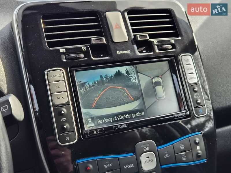 Хэтчбек Nissan Leaf 2016 в Золочеве