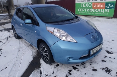 Хэтчбек Nissan Leaf 2014 в Николаеве
