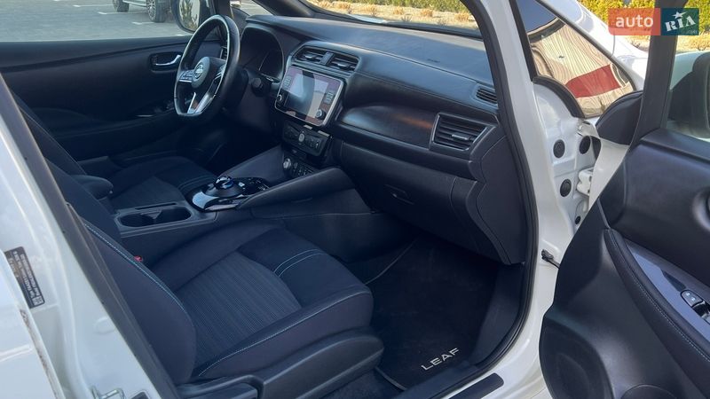 Хетчбек Nissan Leaf 2019 в Луцьку