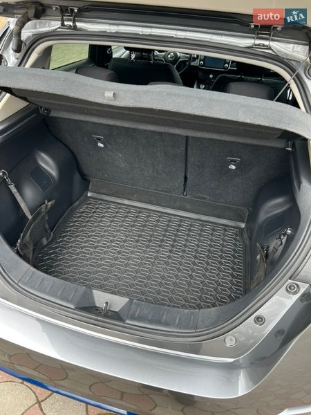 Хэтчбек Nissan Leaf 2020 в Днепре