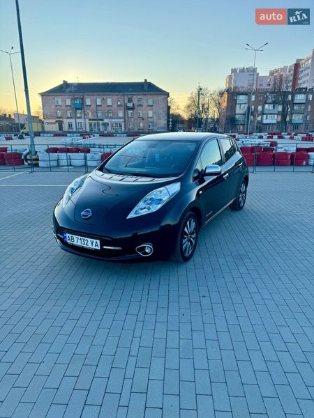Хетчбек Nissan Leaf 2013 в Вінниці
