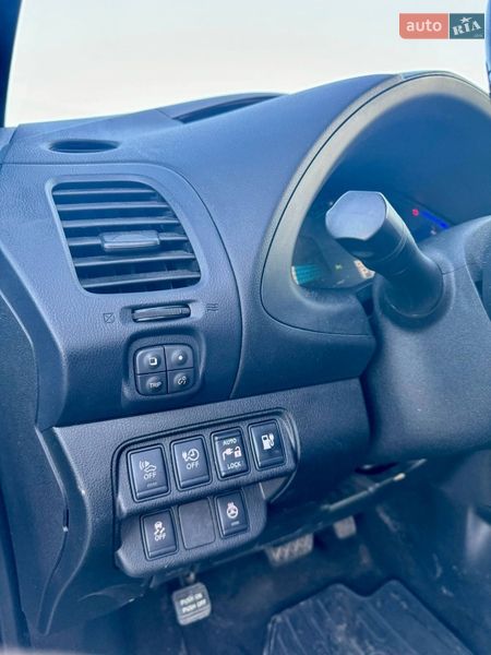 Хетчбек Nissan Leaf 2013 в Вінниці