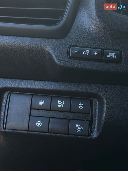 Хетчбек Nissan Leaf 2018 в Львові