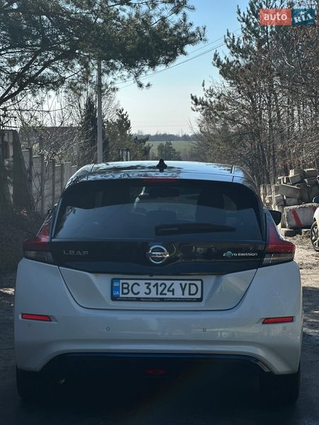 Хетчбек Nissan Leaf 2018 в Львові