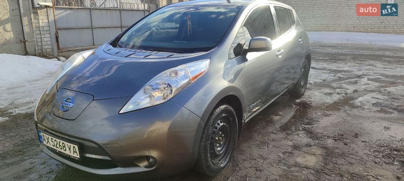 Хетчбек Nissan Leaf 2014 в Харкові