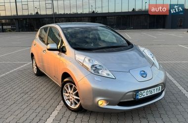 Хэтчбек Nissan Leaf 2015 в Львове