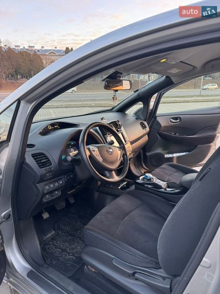 Хетчбек Nissan Leaf 2015 в Львові