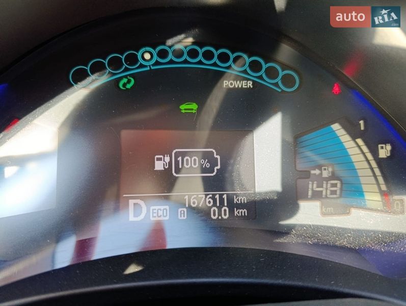 Хэтчбек Nissan Leaf 2014 в Могилев-Подольске