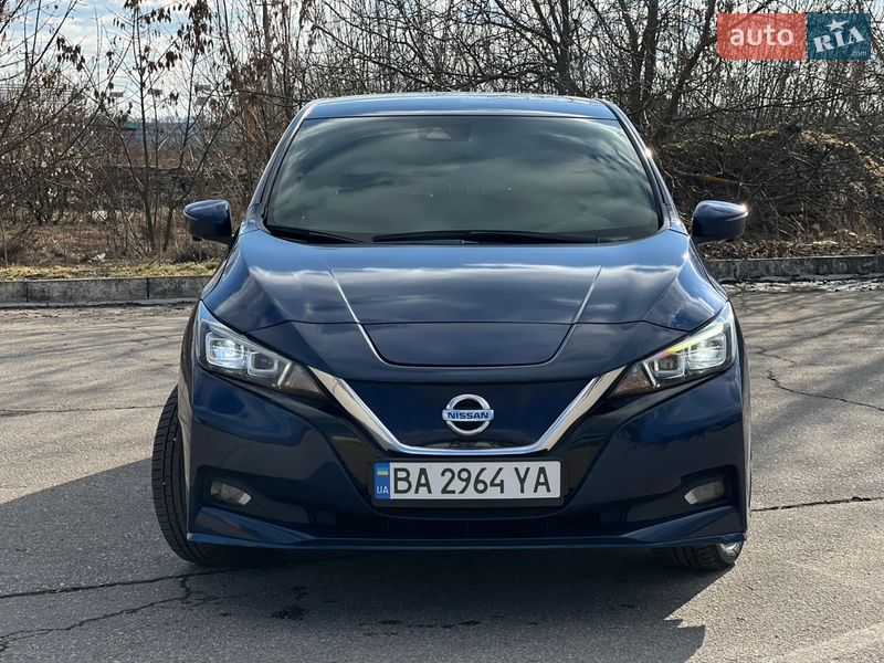 Хетчбек Nissan Leaf 2020 в Кропивницькому