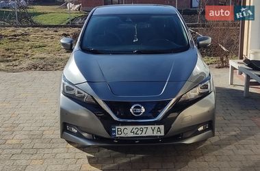 Хэтчбек Nissan Leaf 2019 в Львове