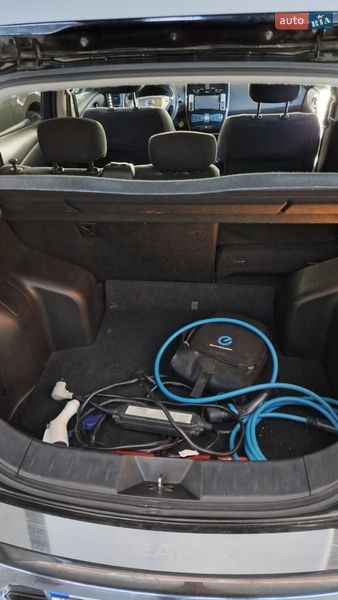 Хетчбек Nissan Leaf 2014 в Вінниці