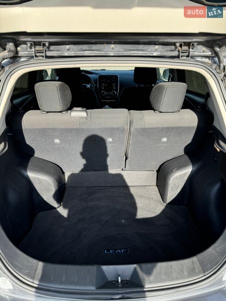 Хетчбек Nissan Leaf 2014 в Львові