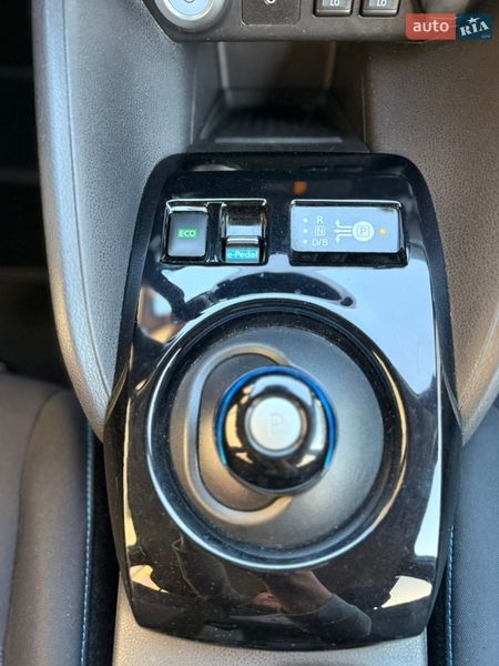 Хэтчбек Nissan Leaf 2020 в Львове