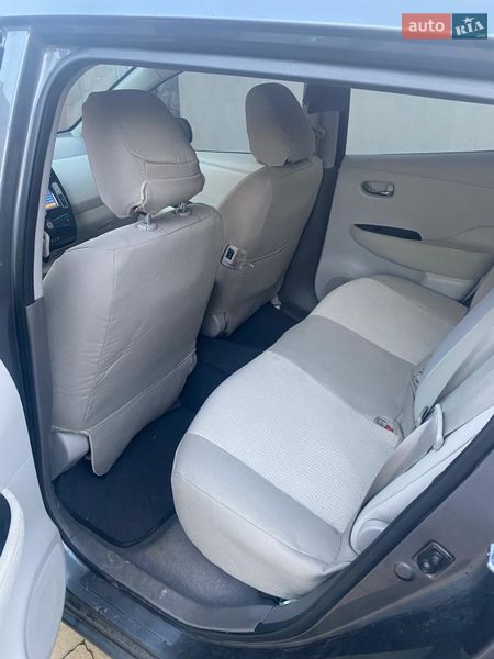 Хетчбек Nissan Leaf 2015 в Львові