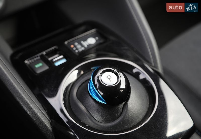 Хэтчбек Nissan Leaf 2018 в Харькове