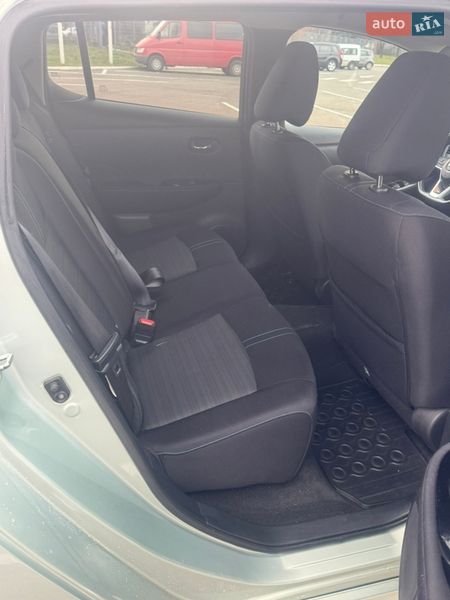 Хэтчбек Nissan Leaf 2018 в Житомире