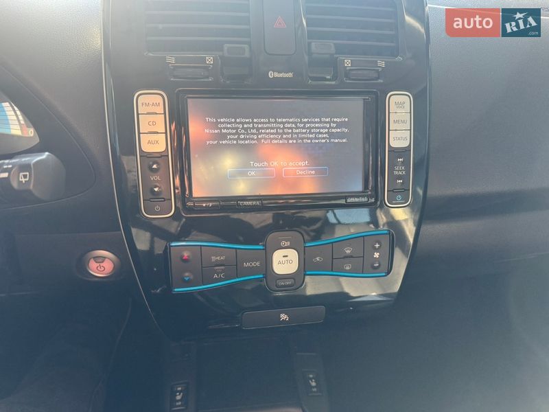 Хэтчбек Nissan Leaf 2015 в Житомире