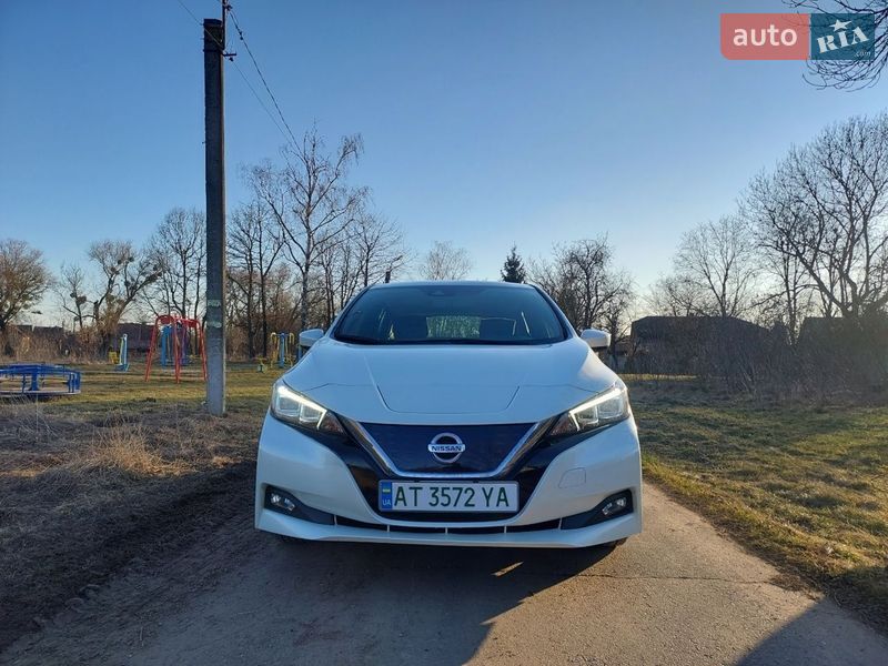 Хэтчбек Nissan Leaf 2018 в Ивано-Франковске