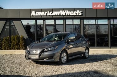Хетчбек Nissan Leaf 2024 в Чернівцях