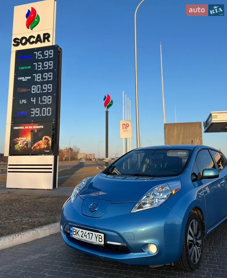 2012 Nissan Leaf - мініатюра 11