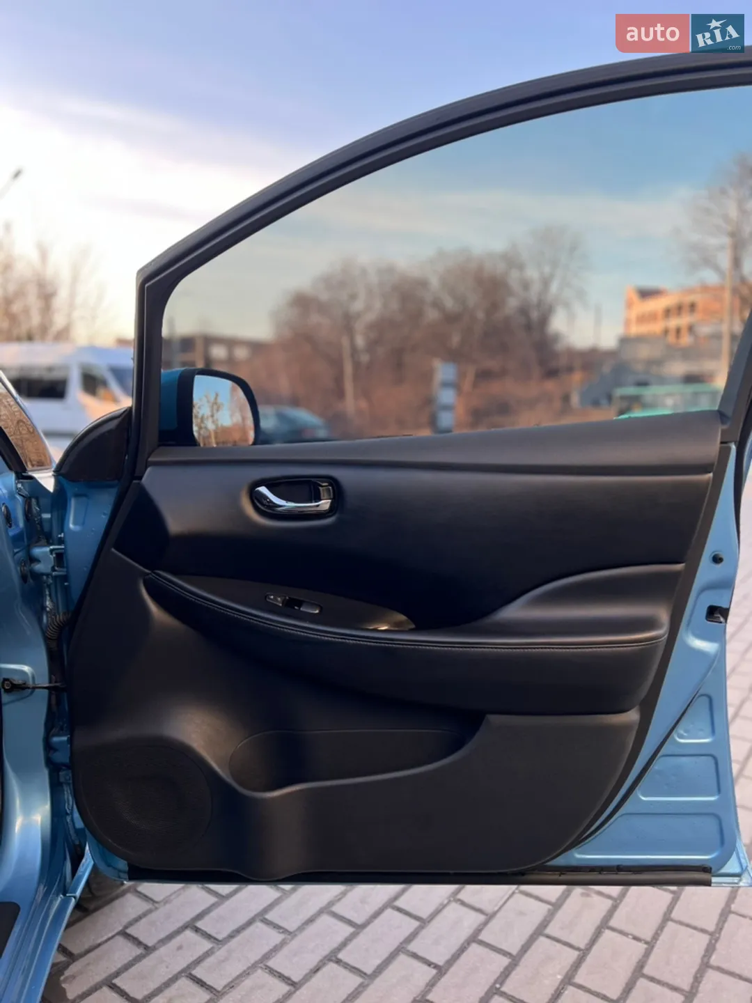 2013 Nissan Leaf - мініатюра 11