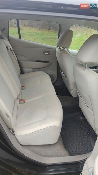 Хэтчбек Nissan Leaf 2014 в Житомире