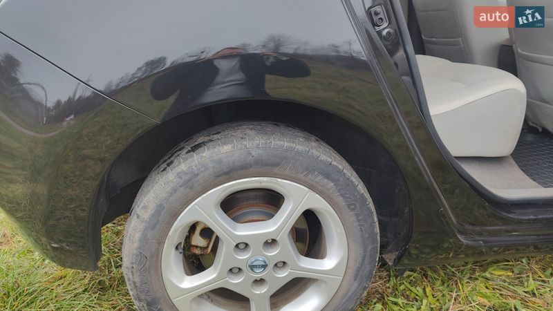 Хэтчбек Nissan Leaf 2014 в Житомире