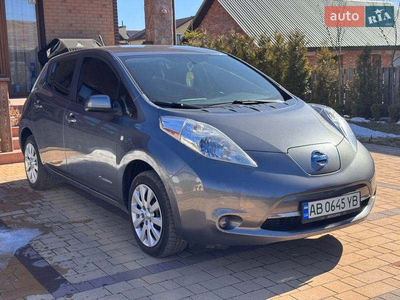 Хэтчбек Nissan Leaf 2014 в Виннице