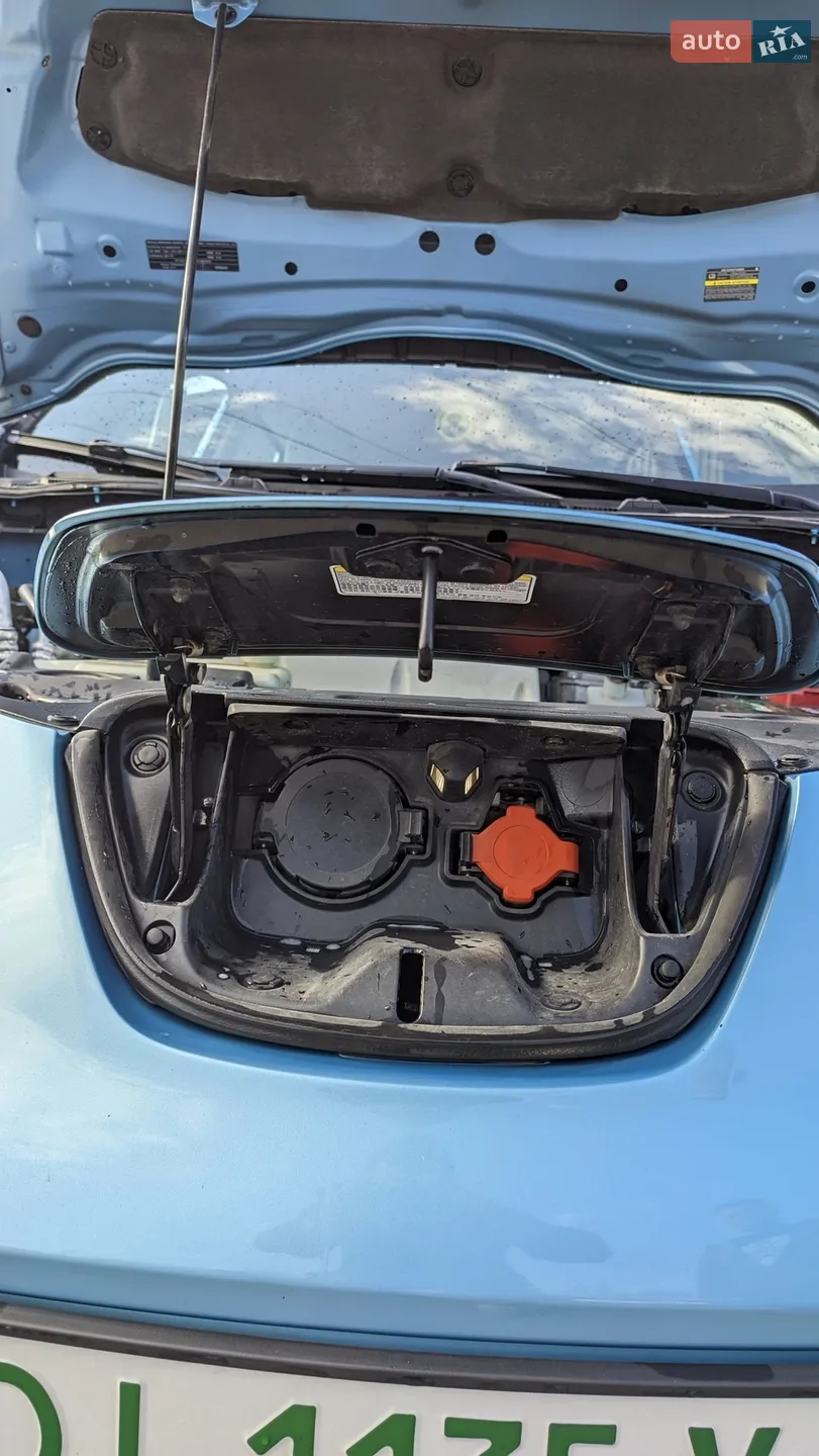 2015 Nissan Leaf - мініатюра 28