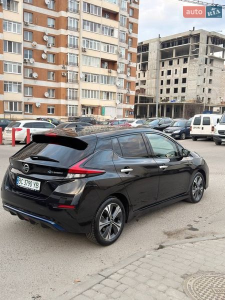 Хэтчбек Nissan Leaf 2021 в Львове