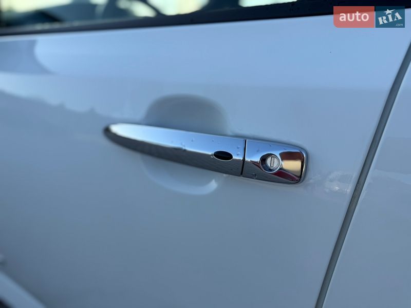 Хэтчбек Nissan Leaf 2021 в Тернополе