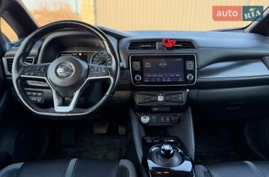 Хэтчбек Nissan Leaf 2021 в Тернополе