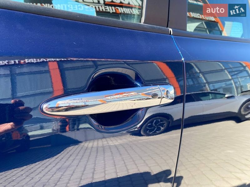 Хэтчбек Nissan Leaf 2020 в Львове